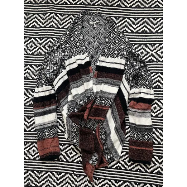 Buckle Striped Fly Away Knit Cardigan Sweater - Image 11