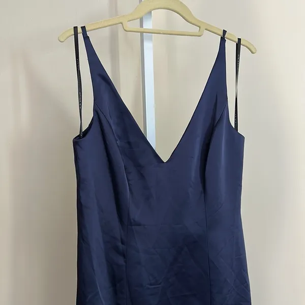 After Six Size 8 Draped Cowl-Back Princess Line Dress Front Slit Midnight - Image 4