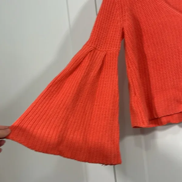 Free People XS Orange Damsel Cropped Bell Sleeve V-Neck Sweater - Image 8