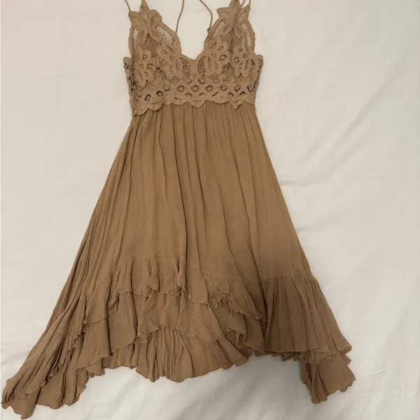 Free People Adella Elegant Lace Trim Beige dress NEW without Tags - Image 3
