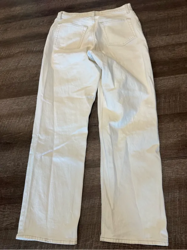 Abercrombie & Fitch ‘90s Straight Ultra High Rise White Denim Jeans - Image 4