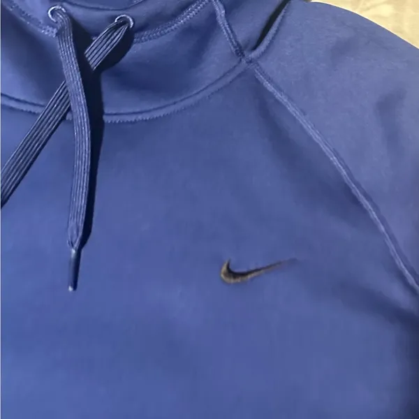 Nike Dri-FIT Black women Hoodie - Image 3