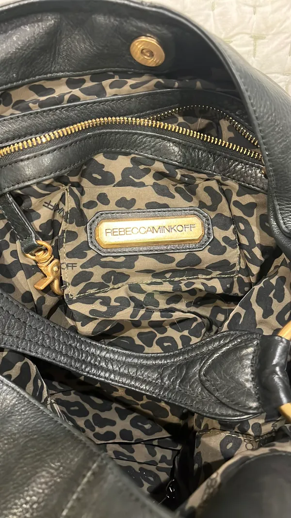 Rebecca Minkoff Black Pebbled Leather Purse - Image 4