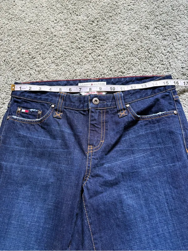 Tommy Hilfiger Low Rise Flare Jeans Womens Size 8 90s Y2K Lightly Distressed - Image 2