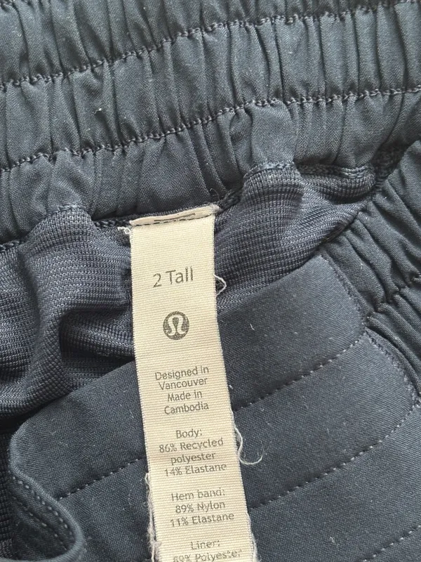 Women’s Lululemon Hotty Hot Shorts 4" - Image 4
