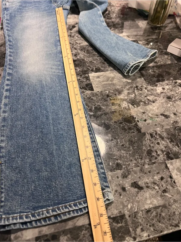 7 for all‎ mankind Women's Jeans Original Bootcut Size 27 Hem Split Light Wash - Image 11