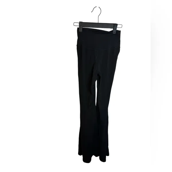 Offline by Aerie Real Me Hi-Rise Black Super Flare Leggings - Image 3