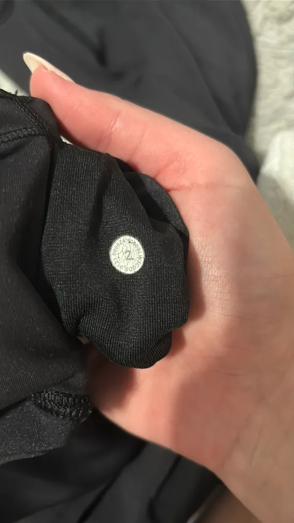Black Lululemon Leggings - Image 5