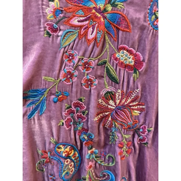 Johnny Was Velvet Flutter Sleeve Raglan Karime Embroidered‎ Dress Lavender - Image 4