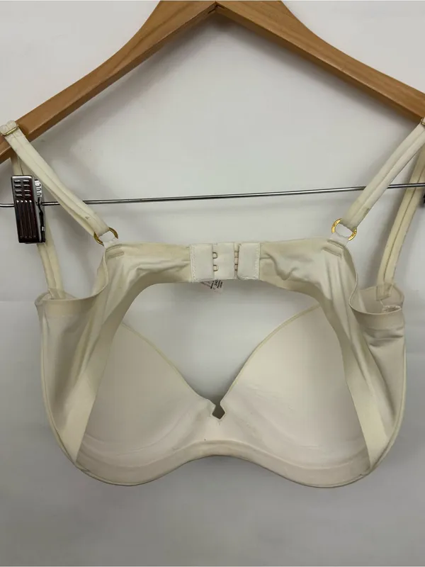 Victoria’s Secret Pink Label Very Sexy Cream Padded Demi bra 34D - Image 5