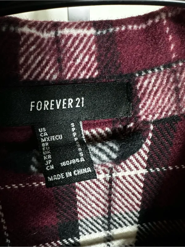 S305. Forever 21 Women's Burgundy Plaid Button-Up Shirt Jacket- oversized - Image 2