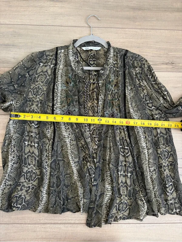 Zara Green Tan Python Snake Print Open Front Tassel Embroidered Blouse Large - Image 8