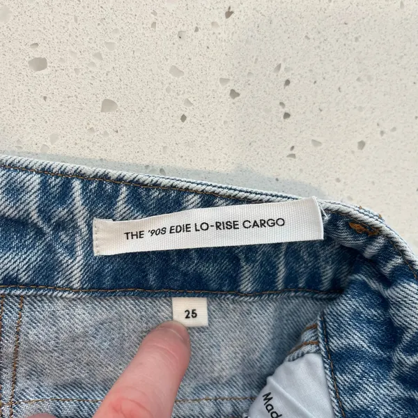Aritzia Denim‎ Forum The '90s Edie Lo-Rise Cargo Jeans Size 25 - Image 7
