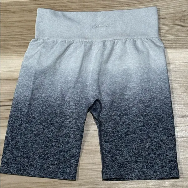 Running Girl Grey Ombre Athletic Shorts Women’s Small - Image 3