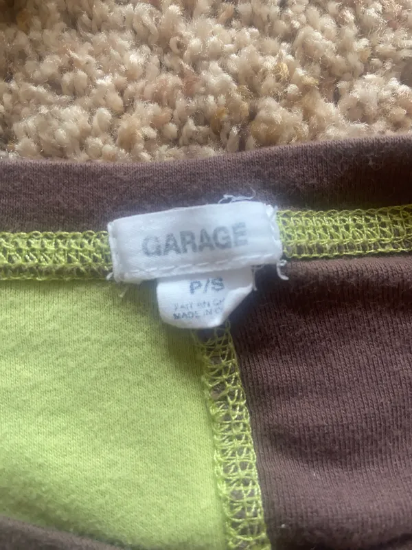 Garage Top - Image 3
