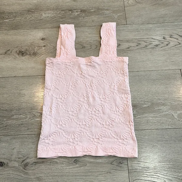 WallFlower InstaSmooth Light Pink Flower Textured Knit Tank Top‎ Size Small S - Image 2