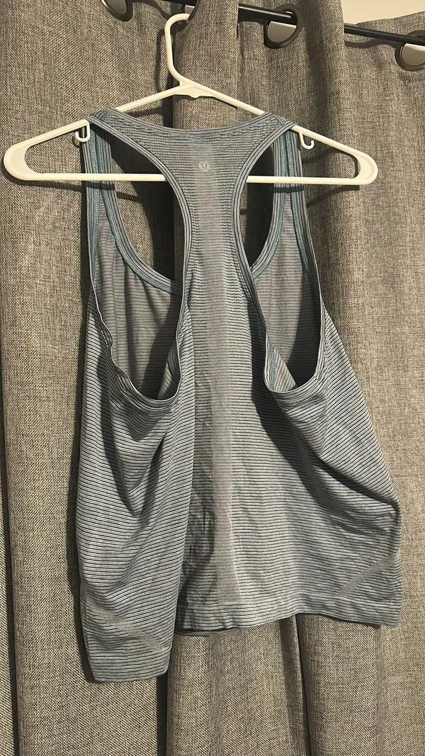 Lululemon Tank Top Racerback - Image 3
