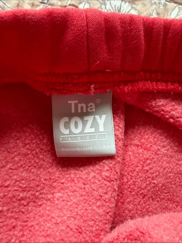 Aritzia TNA Cozy Fleece Red Sweatpant Joggers XS - Image 5
