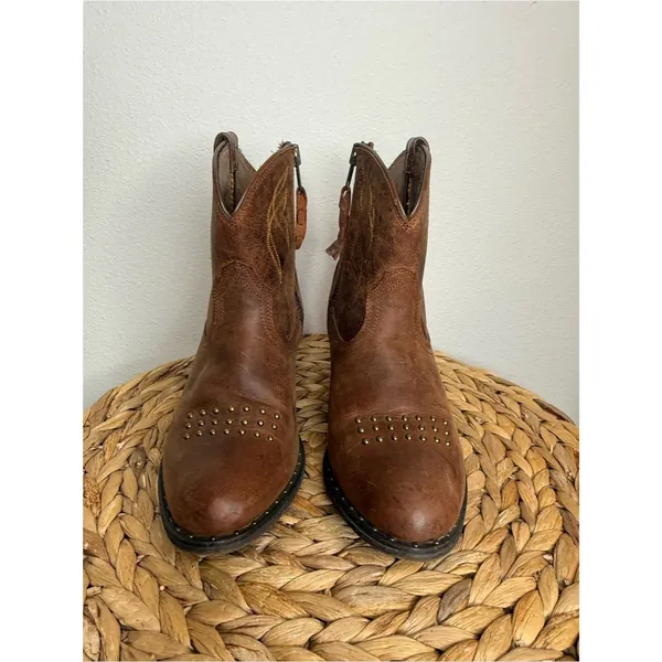 Ariat Dakota Ankle Boots Cowgirl Dakota Western Brown leather studded Booties - Image 4