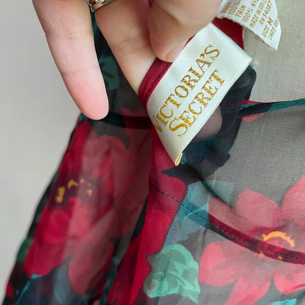 Victoria Secret Gold Label Sheer‎ Floral Red & Black Lace Babydoll Chemise Sz M - Image 7