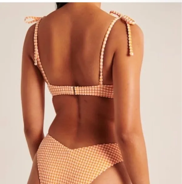 Abercrombie and Fitch orange gingham curve love seersucker tie bikini top - Image 2