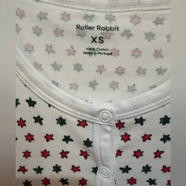 Roller Rabbit Long Sleeve Pajama Shirt Red Green Stars XS - Image 4