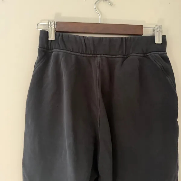 Lululemon Scuba High-Rise Jogger Pant Black Fleece Pockets Women Size 4 - Image 6