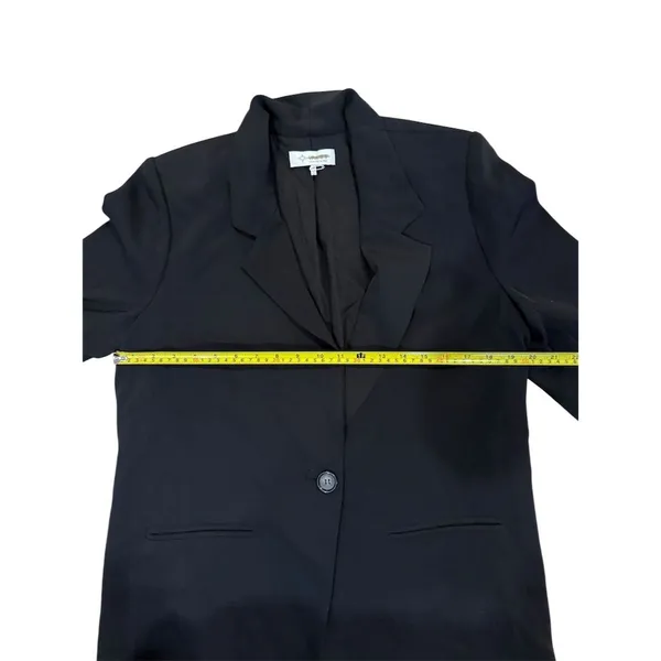 WAYF Women's Black oversized Blazer Jacket Size M Long Sleeve - Image 4