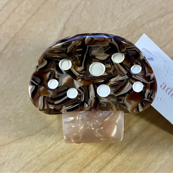Alice Brown Small 2in Mushroom Claw Clip Perfect Fall Transition Item or Gift! - Image 2