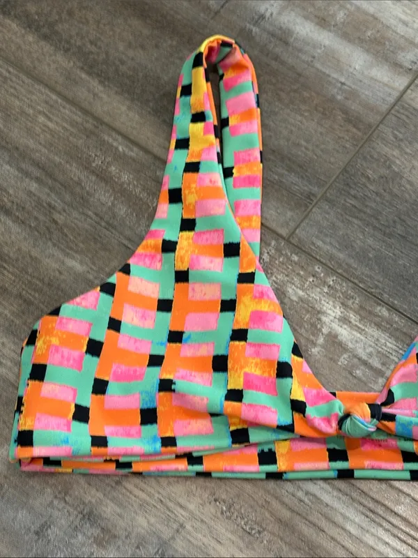 Skatie Bikini Top NWT - Image 3