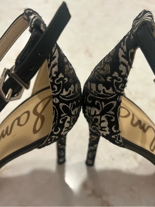 Sam Edelman Black and White Floral Ankle-Strap Heels Size 7.5 EUC - Image 6