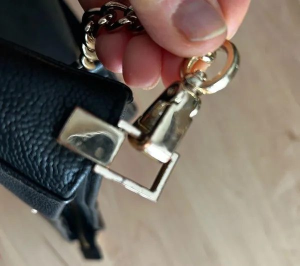 Kate Spade purse - Image 5