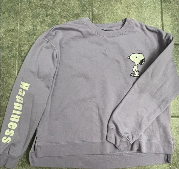 💛PEANUTS Junior Graphic Sweatshirt, Size Large 11 - Image 2