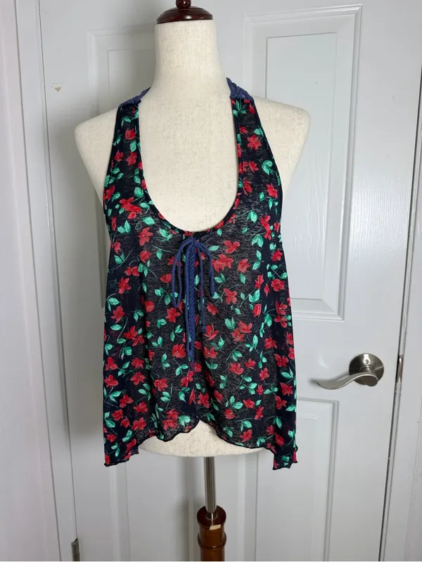 Free People Blue Izzy Lace Crochet Racerback Floral Cropped‎ Tank - Image 3