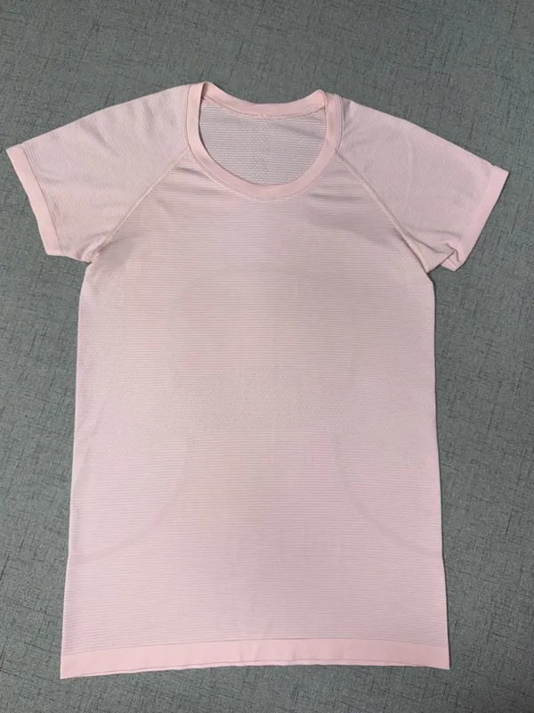 Lululemon Swiftly Tech Short Sleeve Shirt Hip Length 2.0 Pink Peony Size 8 - Image 4