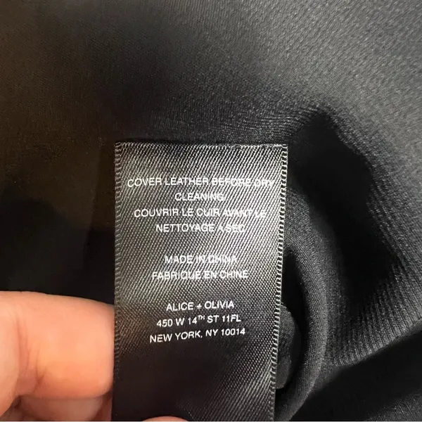 Alice + Olivia black cable circle‎ skirt mini Sz 8 - Image 7