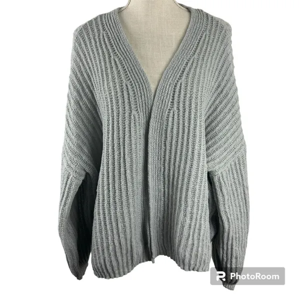 SHEIN Gray Balloon Sleeve Open Front Cardigan Sweater Large Knit Cozy EUC - Image 2