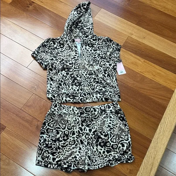 NWT Juicy Couture Ocelot Velour Animal Print Tracksuit Hoodie & Shorts Set Y2K L - Image 3