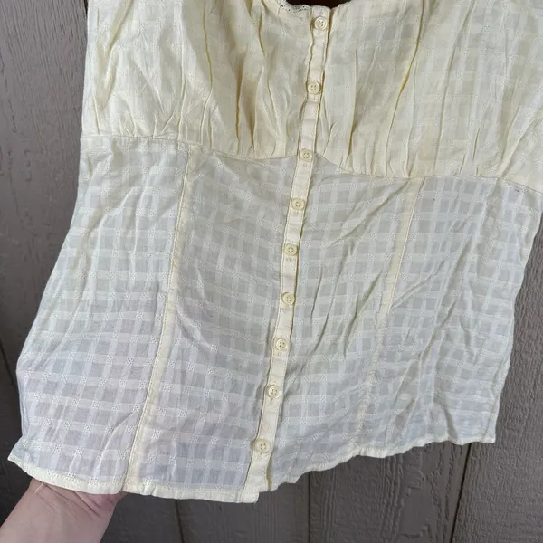Hollister Tank Top Size XL Butter Yellow Cotton Lace Trim Button Front Coquette - Image 3