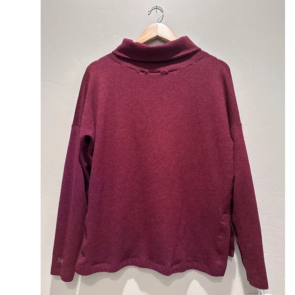 Arc'teryx Red Mock Neck Laina Knit Sweater Size‎ Medium - Image 2