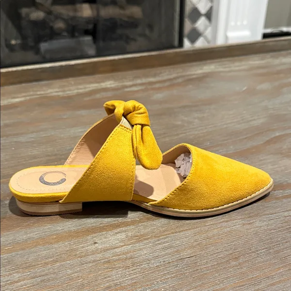 Journee‎ Collection Telulah Yellow Bow Mule Slip-On Flats Size 5.5 NIB - Image 5