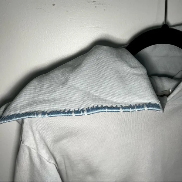 Madhappy cropped blue grey sweatshirt hoodie Raw hem Stiching medium - Image 4