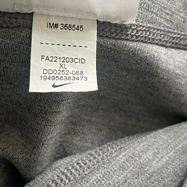 Nike Dri-Fit Gray Leggings - Image 8
