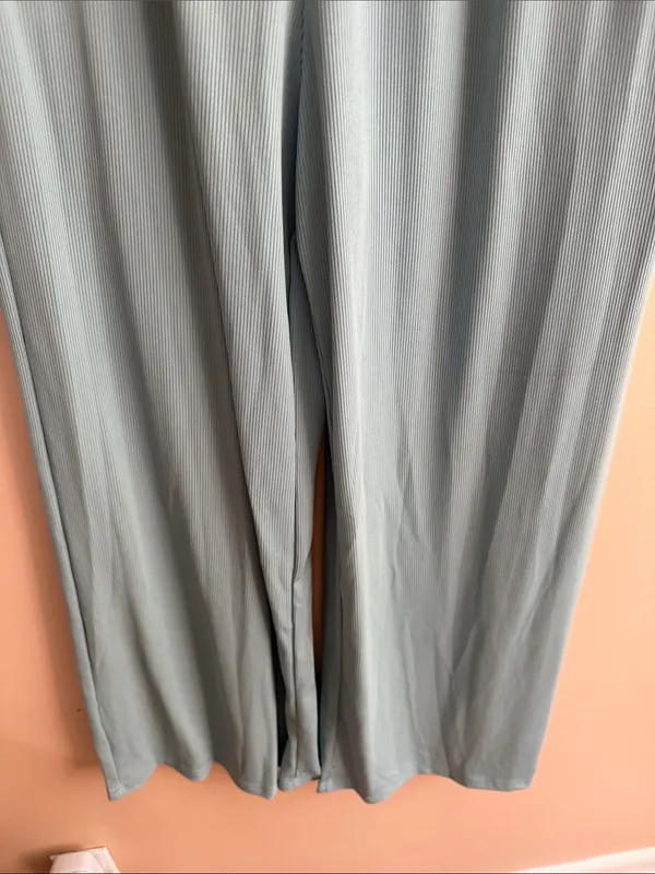 Sleeveless Light Blue Wide - Image 5