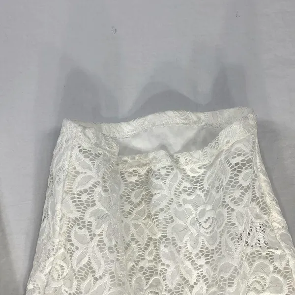 Charlotte Russe 3/4 Sleeve Lace White Crop Top Size XS NWT - Image 7