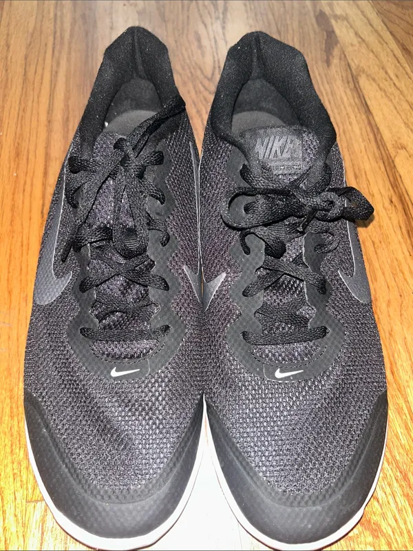 Nike Unisex Black and Gray Lightweight Training Sneakers Womens size 11 - Image 2