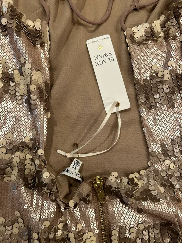 Lulus Gold Sequin Dress - Image 5
