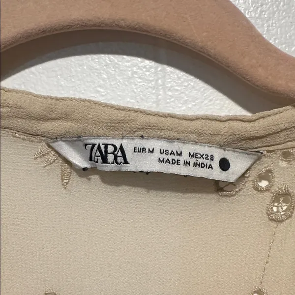Zara size‎ M Fabric tag cut out Rayon blend Not soft - Image 3