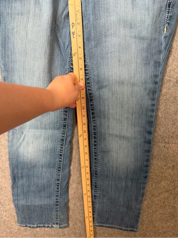 Ariat Real Denim Women's 30s Light Blue Slim straight Jeans western pants - Image 5