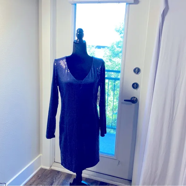 AQUA New Years Party Maddie & Tae Elegant Sequin Keyhole Large Navy Dress - Image 2